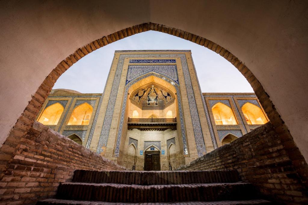 Orient Star Khiva Hotel – Muhammad Aminxon madrasasi (1855)